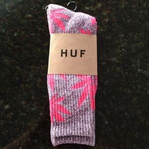💥HOLD💥Authentic Light Purple & Pink Huf Socks 💕