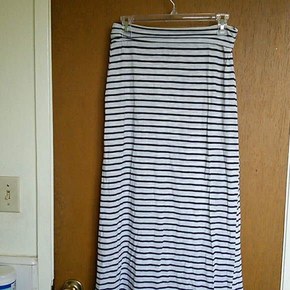 Striped maxi skirt