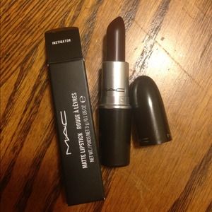 Mac Instigator lipstick