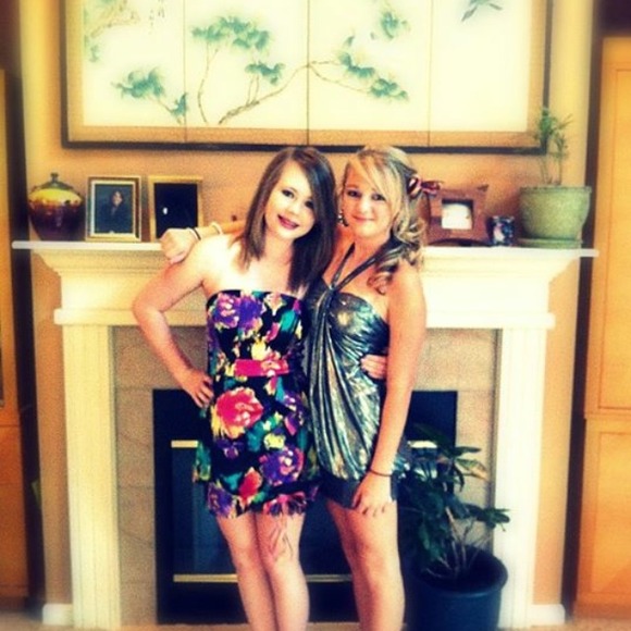 Too small - Picture 2 of 2