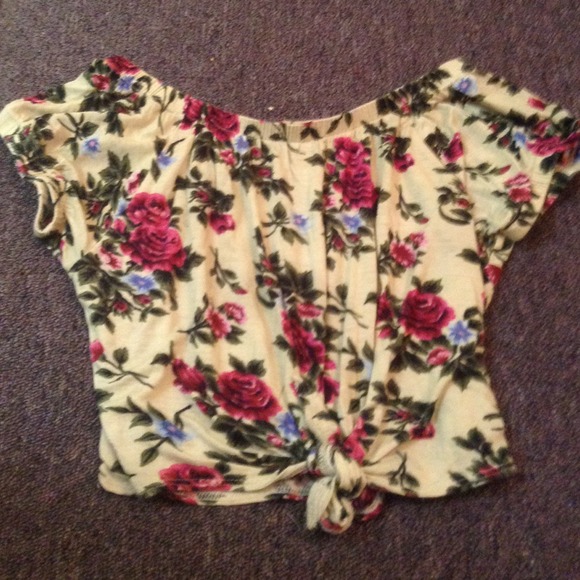 Floral top