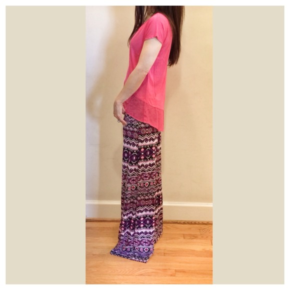 Chiffon trim high low top - Picture 2 of 3