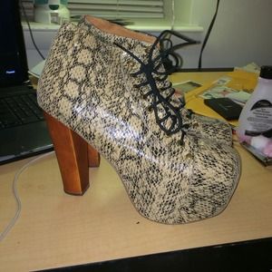 Jeffrey Campbell Litas