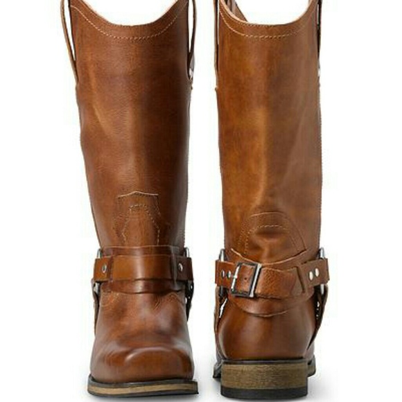 Dingo Boots hold for  @raidergirl