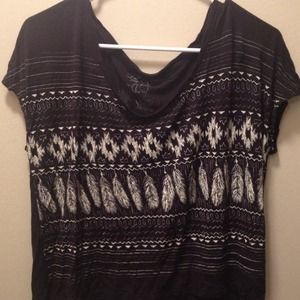 Black half shirt🚫sold🚫