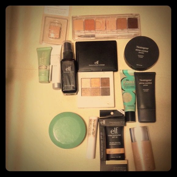 Makeup bundle!!! 14 pieces!!