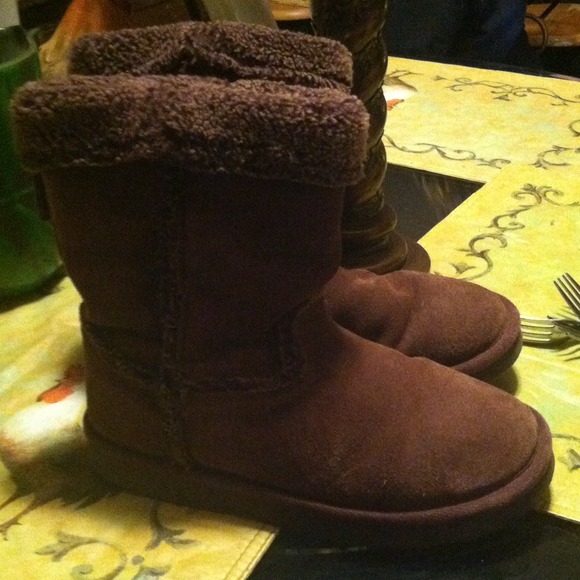 American Eagle Boots - Picture 2 of 2