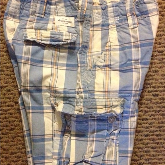 Abercrombie Boys plaid Cargo Shorts boys sz 12 - Picture 3 of 4
