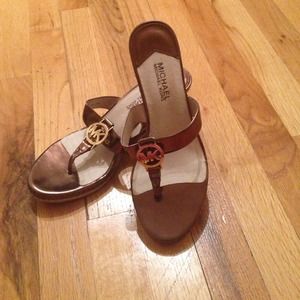 MICHAEL KORS WEDGES!!!