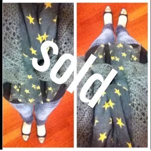 Star print scarf