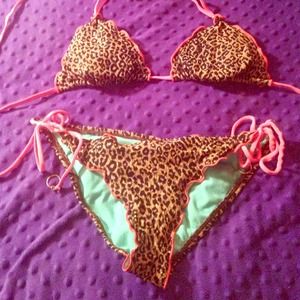 Cheetah bikini!