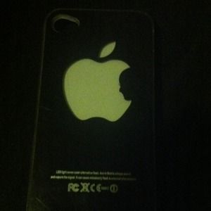 Iphone 4/4s light up case
