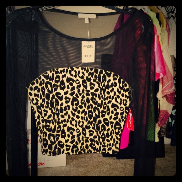 Short leopard shirt see threw sleeves