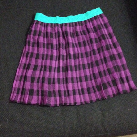 Pleated Skirt