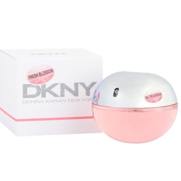 DKNY Fresh Blossom Perfume