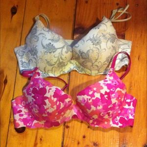 2 Victoria Secret Bras