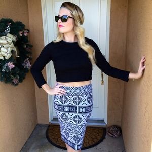Forever 21 Skirts - HOST PICK x4 Forever 21 Tribal Print Pencil Skirt Forever 21 Skirts - HOST PICK x4 Forever 21 Tribal Print Pencil Skirt