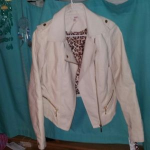 Brand new Womens ivory leather biker jacket !!