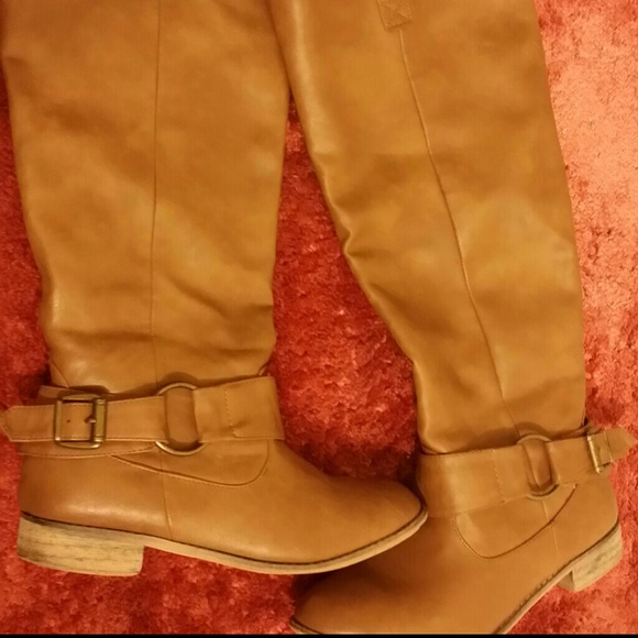 Brown boots