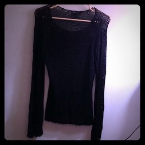 BCBGMAXAZRIA Black long sleeve crochet top