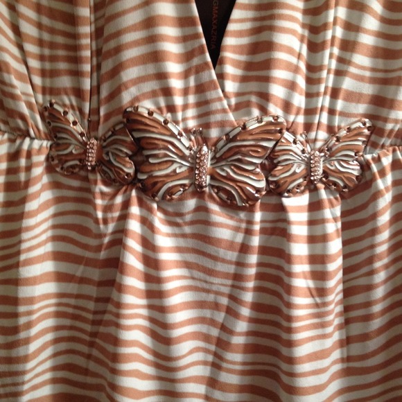 BCBGMAXAZRIA Mint and tan striped top NWT - Picture 2 of 2