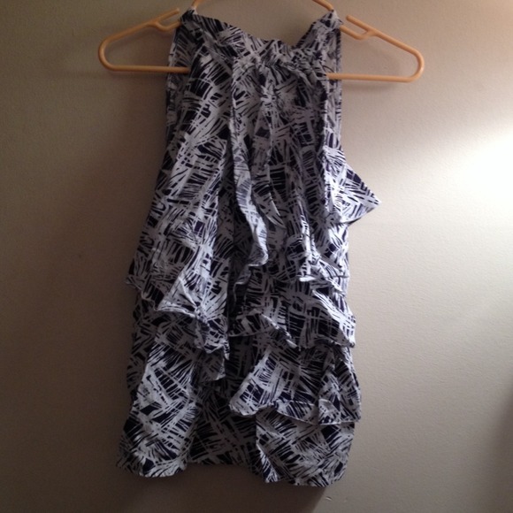 White and navy ruffled top