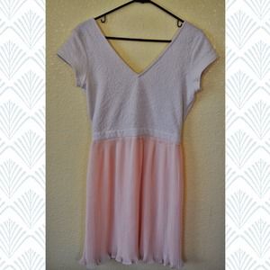 Pink & White V-Neck Pleated Skater Dress