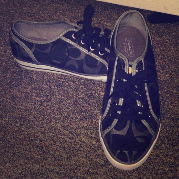 Coach tennis shoes
