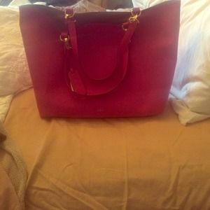 Cute Ralph Lauren bag.