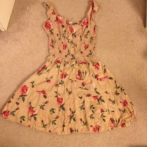 ⚡️️BUNDLED⚡️Spring/Summer dress