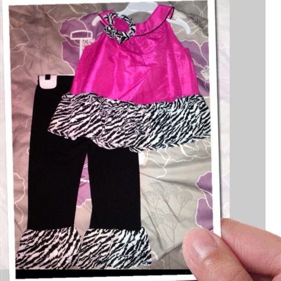 Adorable 2 piece pink/animal print  ensemble