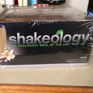 Vanilla shakeology packets 24 1.24oz pks