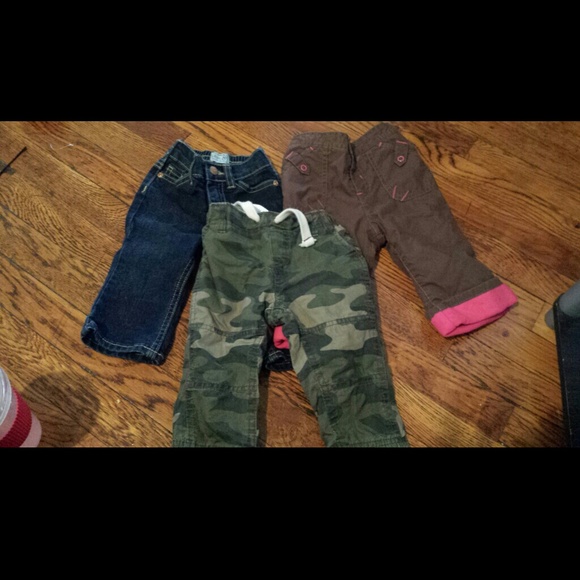 Baby girl size 6 months pants