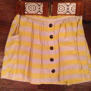 Yellow skirt new🔅