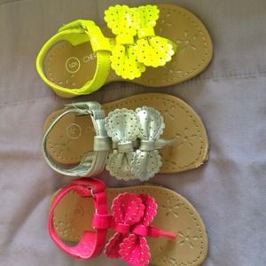 Just $13 for ALL!!!!! Toddler sandals!