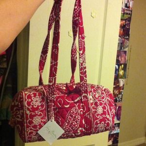 Vera Bradley handbag in Twirly Birds Pink