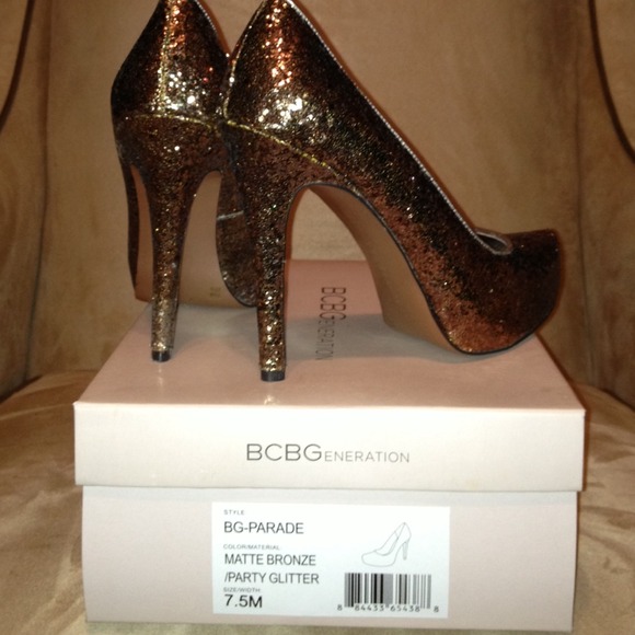 BCBGeneration BG Parade - Metallic Bronze size 7.5 - Picture 1 of 4