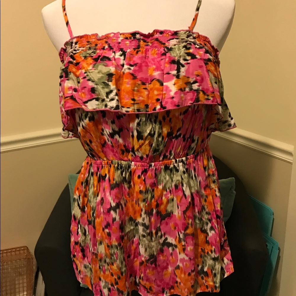 Printed ruffled tank top