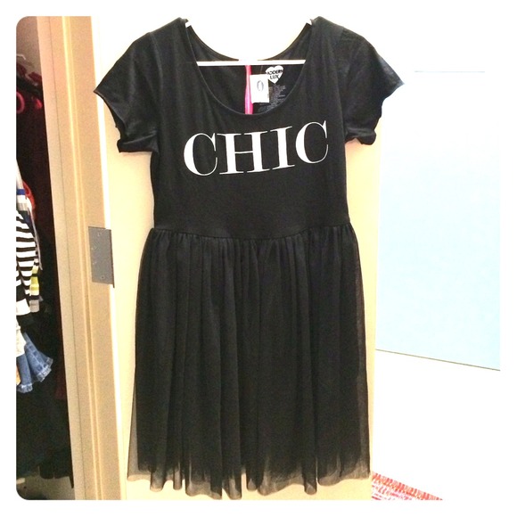 Beautiful Modern Lux dress. CHIC.