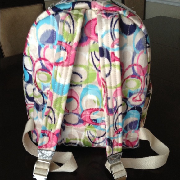 🚫sold Coach ikat full size backpack - Picture 2 of 4