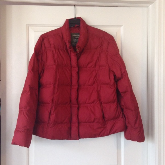 SOLD!!! Authentic Eddie Bauer goose down jacket