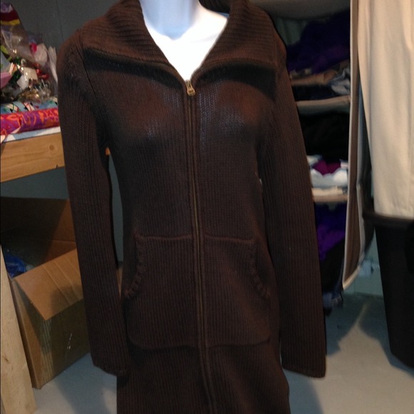 🚫SOLD🚫ong brown sweater - Picture 1 of 2
