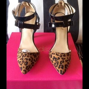 SHOE DAZZLE