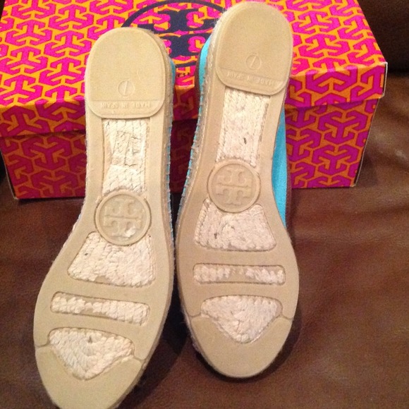 Tory Burch Espadrille Flats - Picture 2 of 3