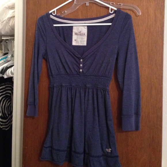 1/4 sleeve v neck shirt