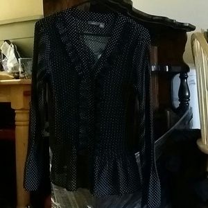 Cute apt. 9 dress shirt