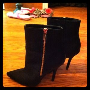 Jennifer Lopez booties. Like New