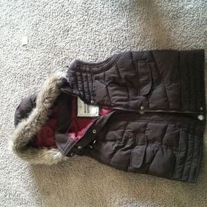 Brown coat vest with fur hood