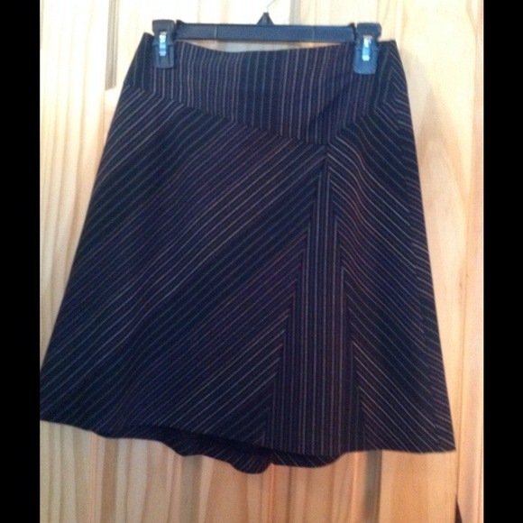 LOFT SKIRT