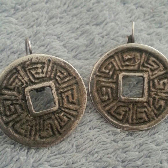 Tribal Aztec Round Vintage Antique Look Earrings - Picture 1 of 3